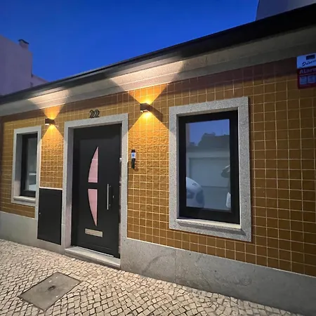 Casinha Yellow - By The Sea