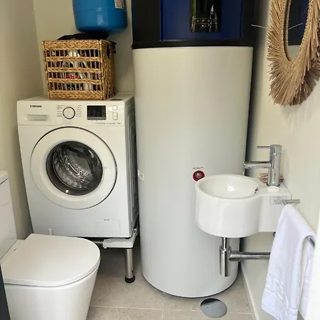 Casinha Yellow - By The Sea וילה