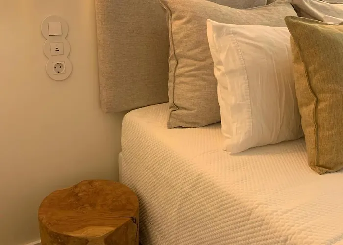 Casinha Yellow - By The Sea Villa